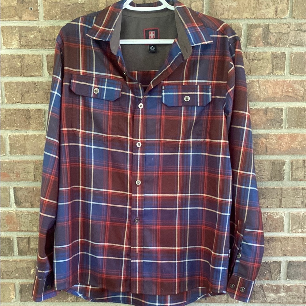 Swiss Tech Men's Plaid Casual Button Down Shirt - Red and Blue